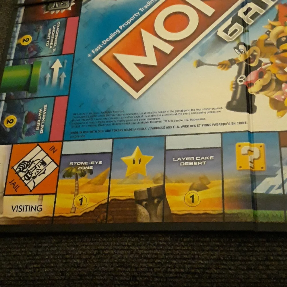 Monopoly Gamer Board Game, excellent condition, pieces new in plastic - Picture 8 of 13